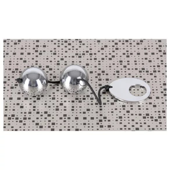 Bad Kitty - bolas chinas - plata