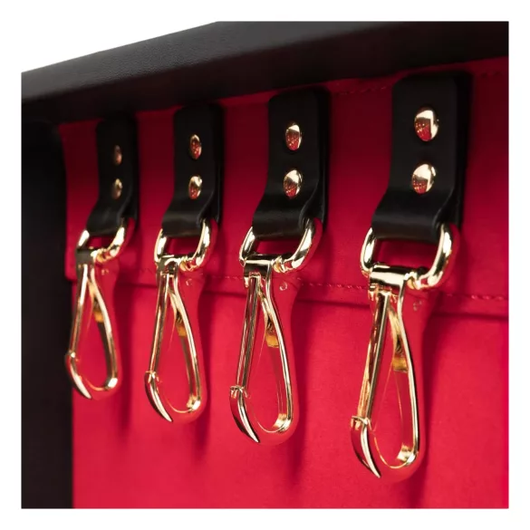 Bedroom Fantasies - set BDSM 11 piezas - maletín cuero negro