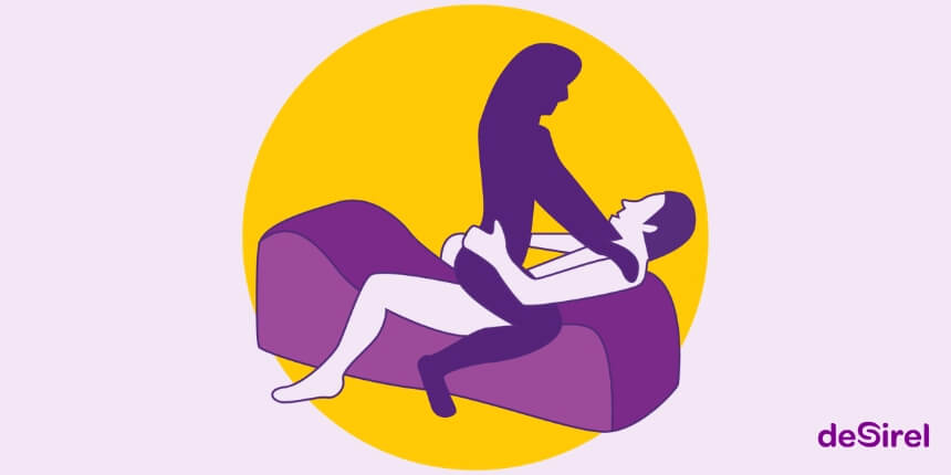 Postura sexual Equilibrio y Fluidez con el cojín sexual Desirel Magic Pillow | Desirel.es Sex Shop